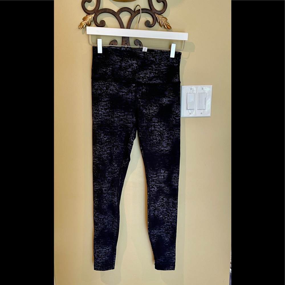 Lululemon High-rise 28in legging